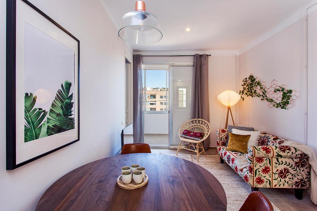Stay U-Nique Apartments Fira Bcn L'Hospitalet de Llobregat Szoba fotó
