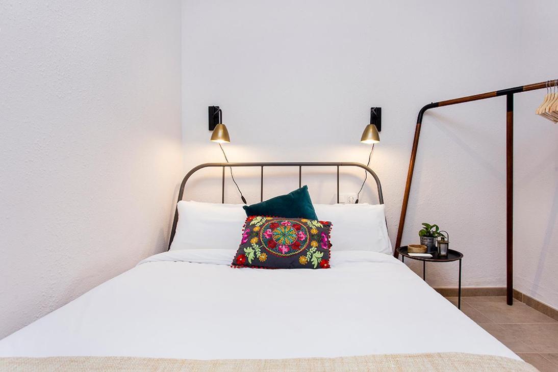 Stay U-Nique Apartments Fira Bcn L'Hospitalet de Llobregat Szoba fotó