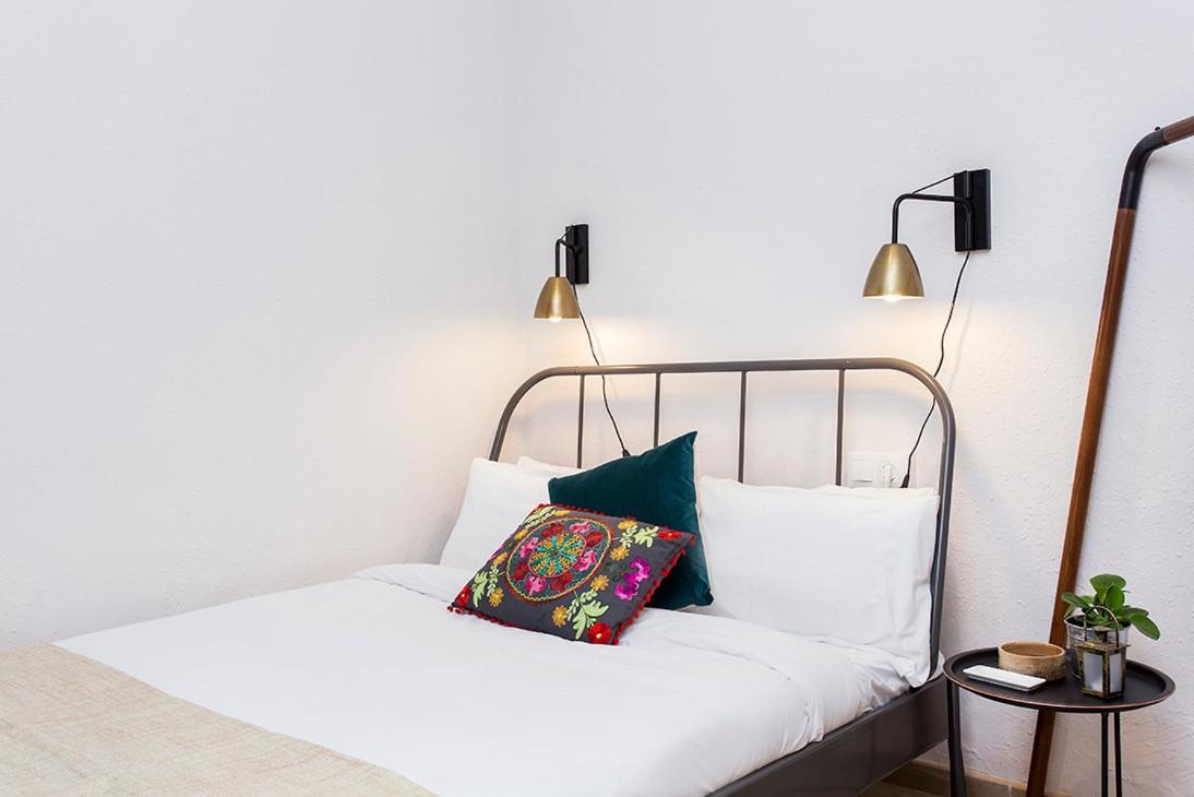 Stay U-Nique Apartments Fira Bcn L'Hospitalet de Llobregat Szoba fotó
