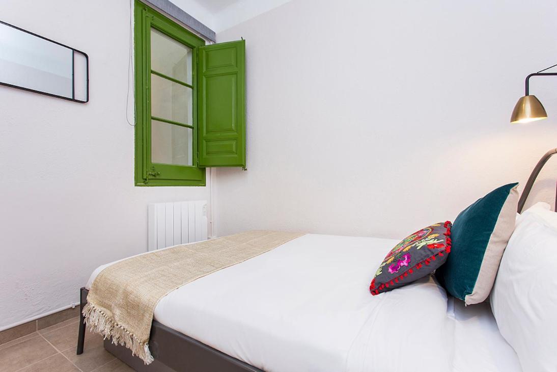 Stay U-Nique Apartments Fira Bcn L'Hospitalet de Llobregat Szoba fotó